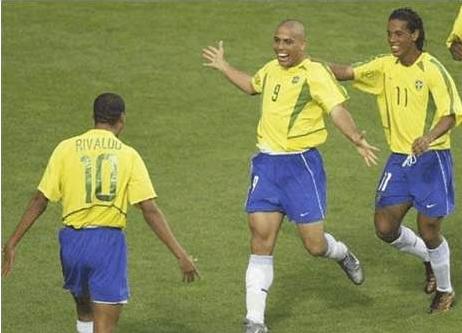 巴西球星卡卡金球,巴西球员内马尔小罗