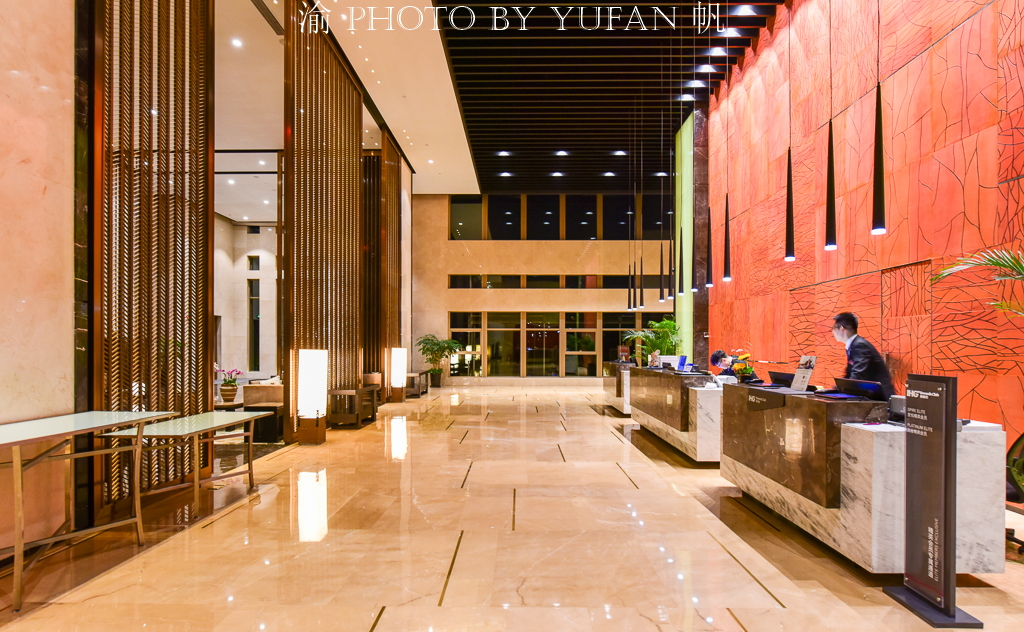 重庆3天2夜就这么玩打卡网红景点,重庆旅游必去的地方网红打卡