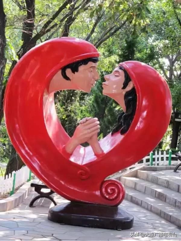 大连环城旅游巴士可以随便上下吗,大连环城巴士攻略