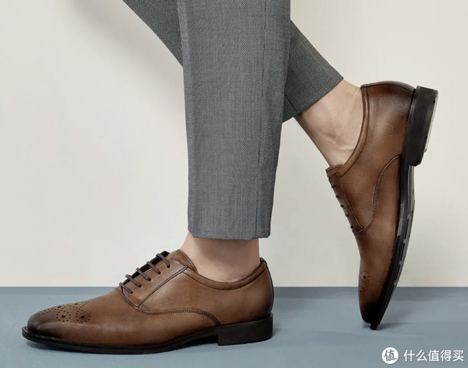 皮鞋也用鞋底缓冲技术？从款式、用料等全方位分析日常价位鞋款