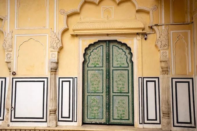 印度这座老城，房子都是粉色，去亚洲最豪华电影院只要几十元