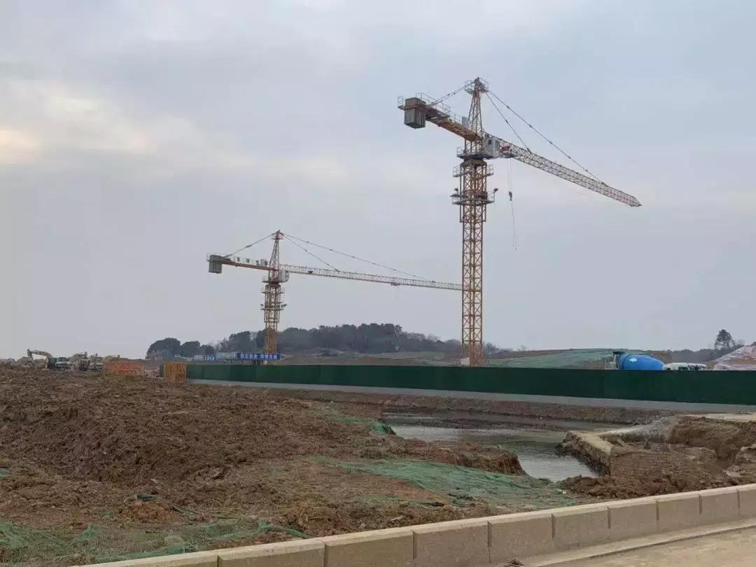 7万多人抢1千套房是成都哪个区,200人抢一套房