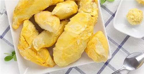 多吃榴莲有益健康吗,吃榴莲对人体的好处是什么