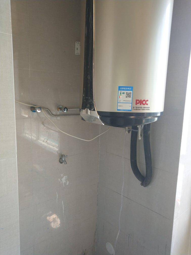 阳台式壁挂太阳能热水器使用教程,阳台家用小型太阳能热水器