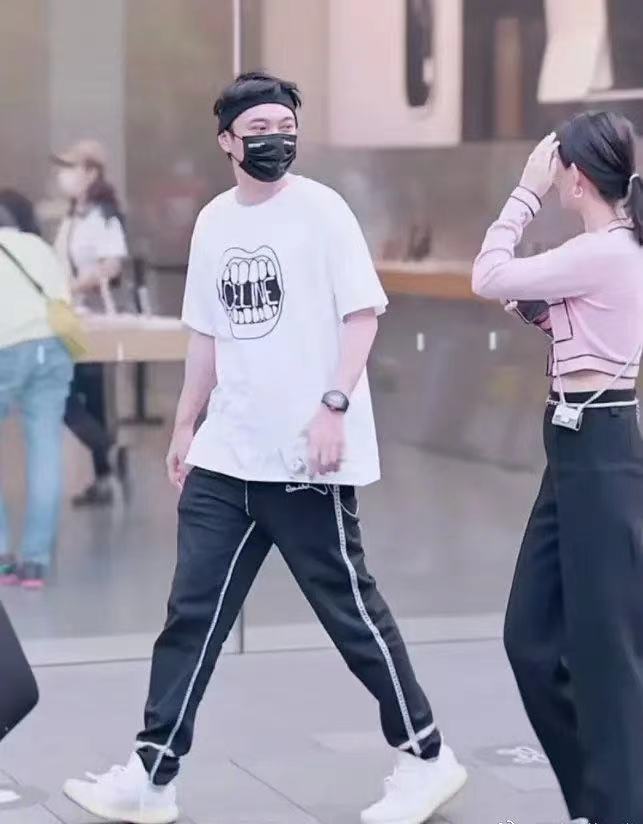 王思聪微信账号异常了,王思聪微信号被爆是真的吗