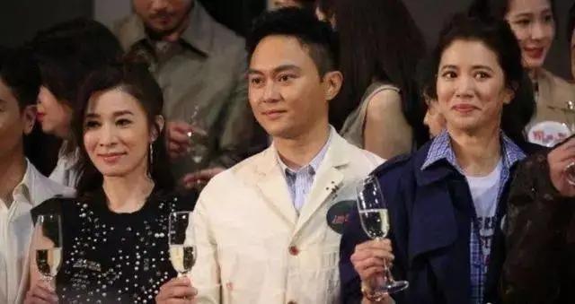 港圈女星是怎么被*养包**的？