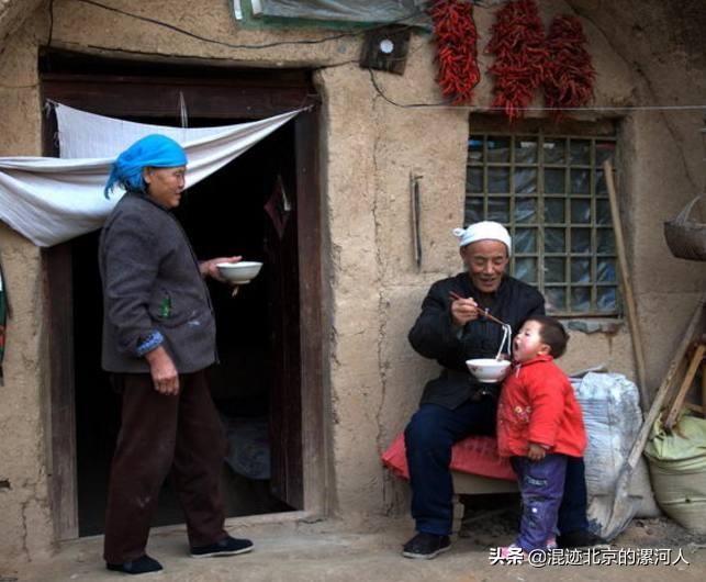 在农村老人家摔伤了怎么办,老人摔倒娘家哥嫂说难听话