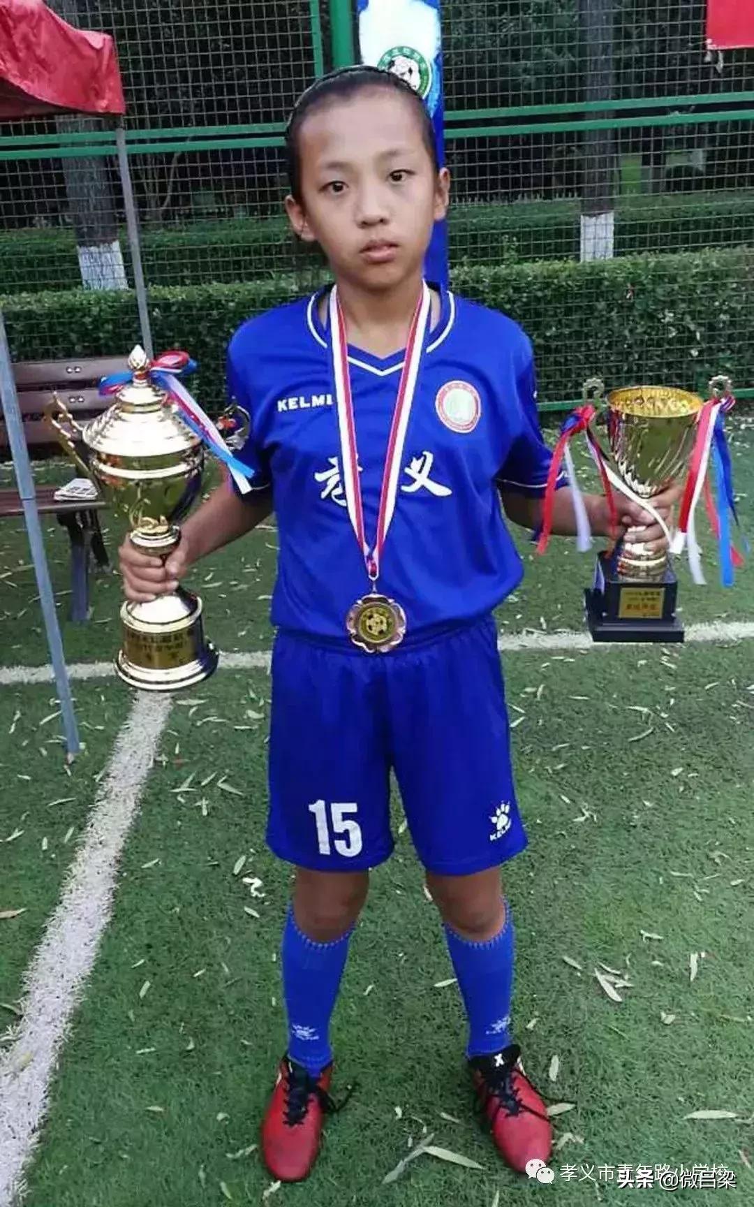 2019女足世界杯足球宝贝,孝义女足法国世界杯