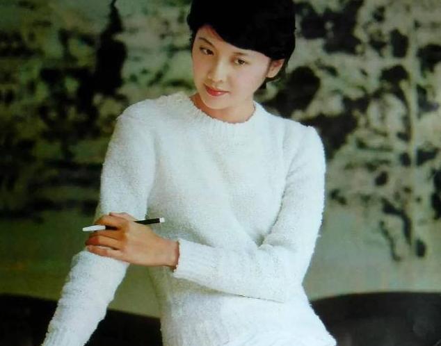 女儿国国王朱琳高清照片,女儿国国王朱琳73岁变成什么样了