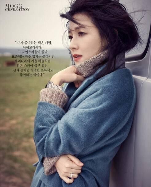 女人穿衣别太花哨,女人穿衣服怎样穿出高级感