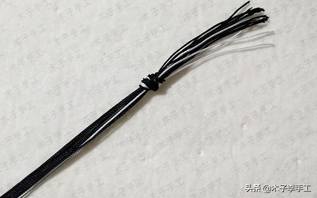 方形盘编器编手机挂绳,盘编手机挂绳编织教程