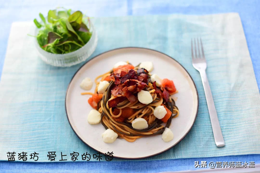 宝宝消化不良可以吃西红柿吗,消化不良腹胀可以吃西红柿吗