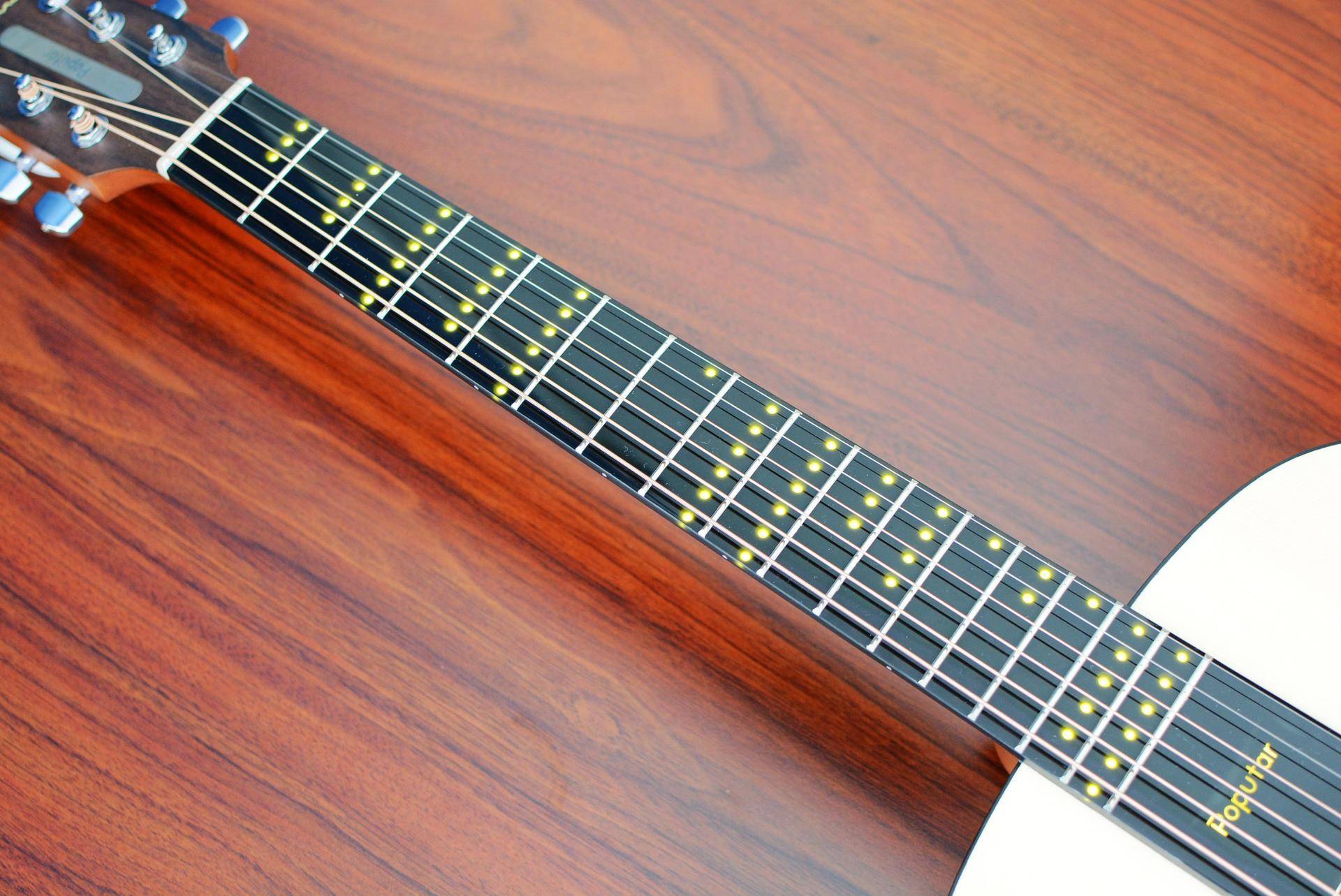 poputar智能吉他音色,poputar智能吉他是单板吗