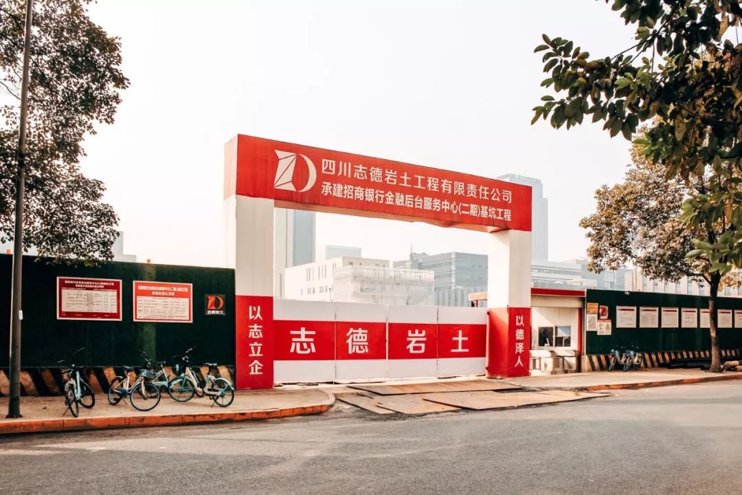 成都最贵的街天府二街,成都最真实探店