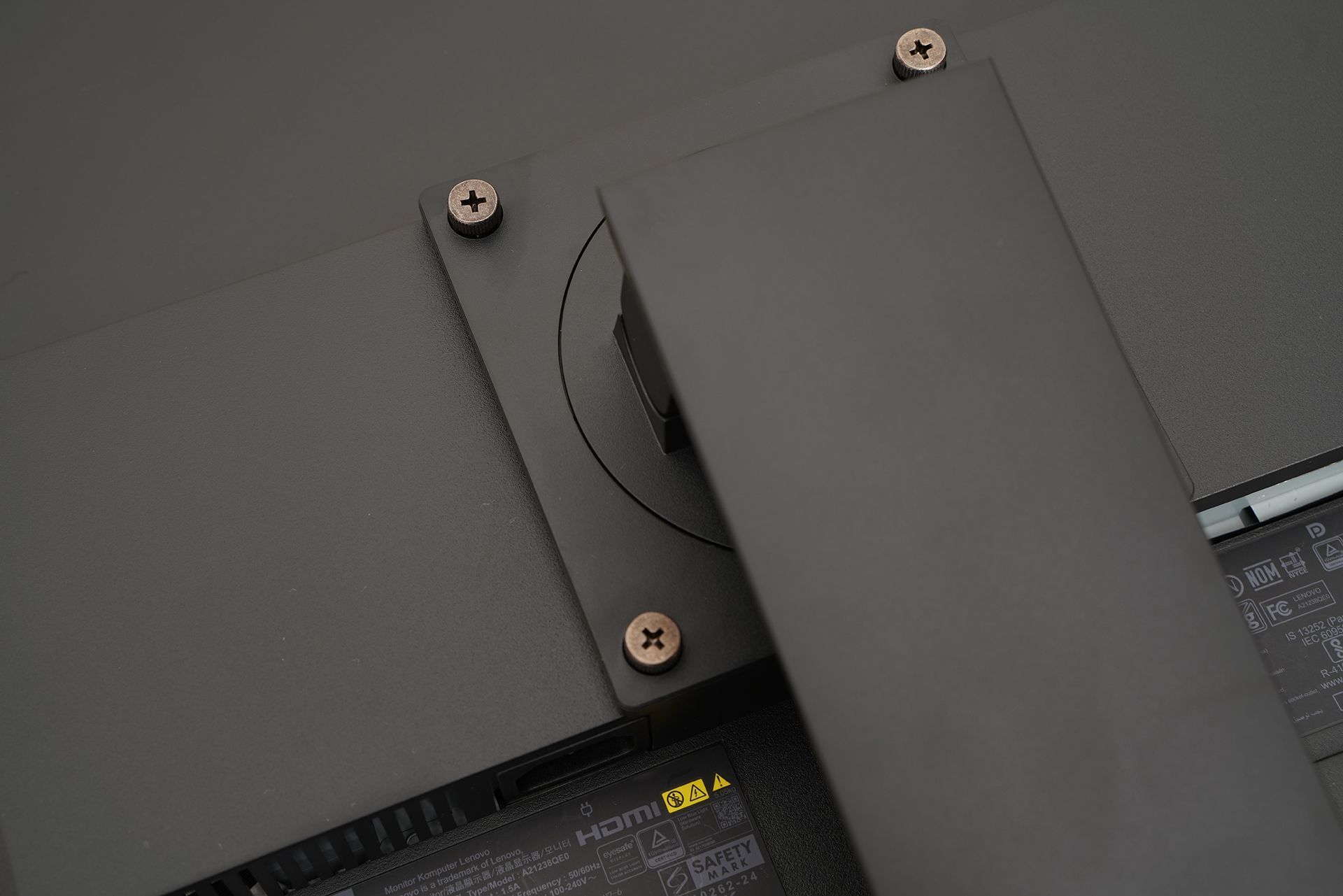 联想thinkvisiont22i-10显示器,联想thinkvisionx2323寸显示器