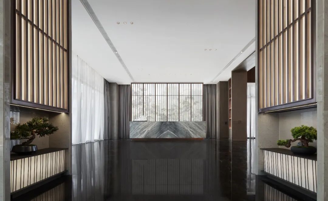 万灵设计创始人卫周敏：水墨兰庭，气韵悠长