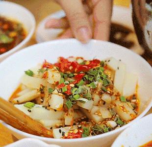 什么样的凉粉才是正宗的,夏天凉粉都是什么粉做的