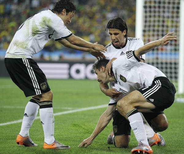 足球十大难以逾越的纪录,足球世界杯十大进球