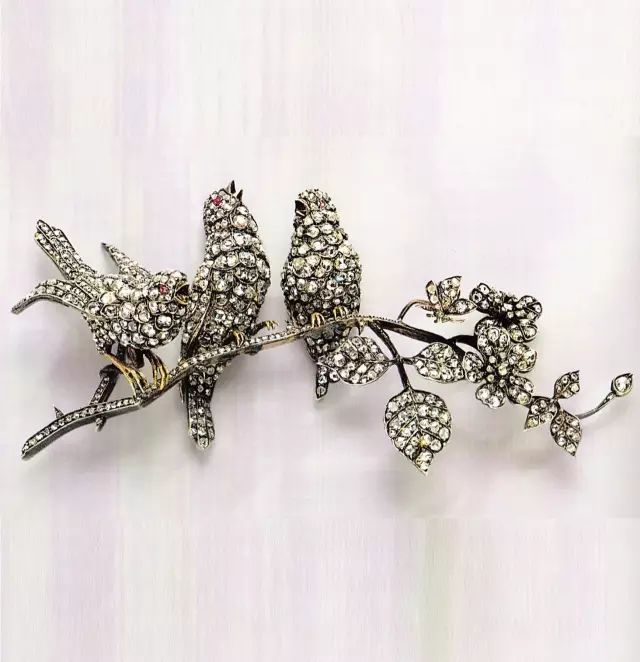 那些惊艳的珠宝设计,有哪些堪称艺术品的珠宝设计