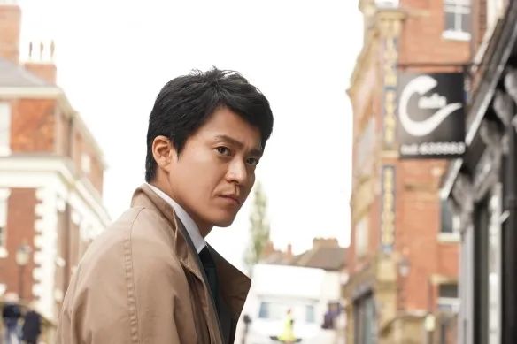 王家卫监制剧集繁花首曝海报,王家卫导演剧集繁花定档