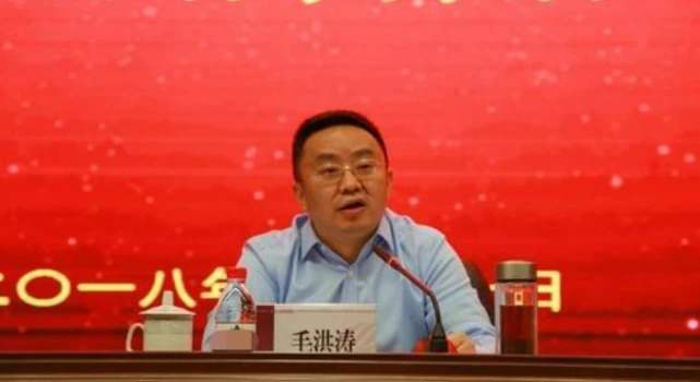 成都大学曾停*本科办**降为专科,03年升本,18年改为大学很曲折