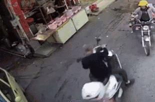 鼻涕眼泪的搞笑图片,一把眼泪一把鼻涕的搞笑图片