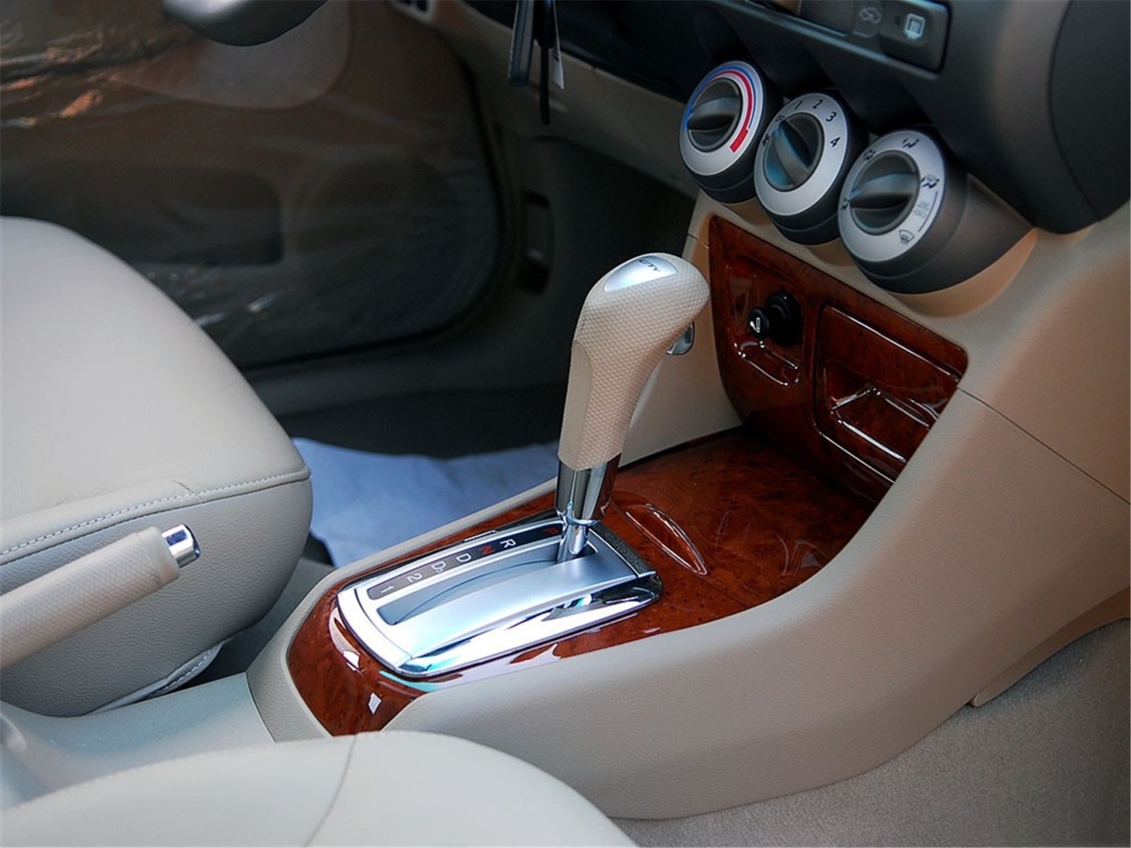 三厢飞度值得入手吗,1万2万多的飞度值得买吗