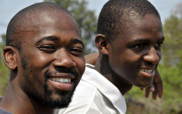 黑人在美国不被喜欢，是黑人自有原因，还是种族歧视问题？