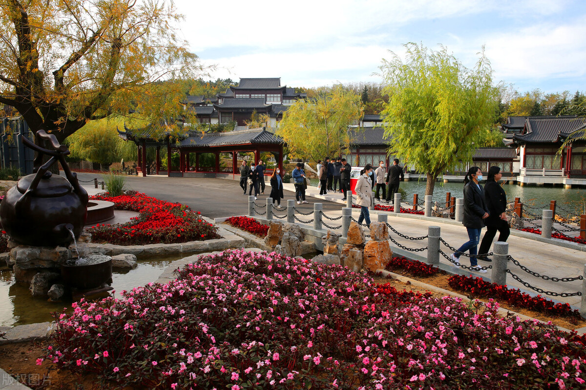 威海华夏城景区值得一游吗,威海神雕山和华夏城自驾游攻略