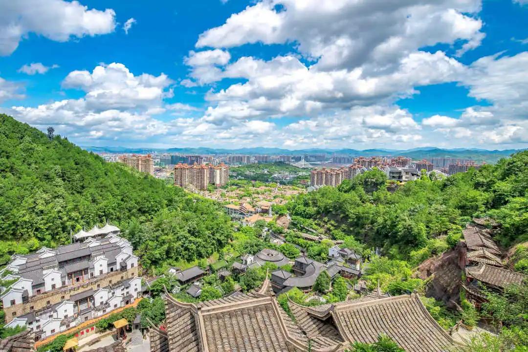 客家商会10周年出席名单,广东客家商会2011年揭牌