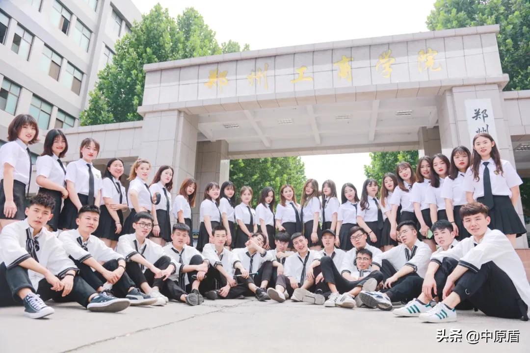 大片来袭！河南各高校凹造型毕业照绝对惊艳到你