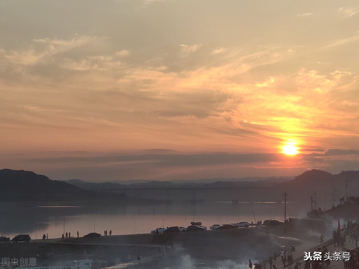 沅陵的人沈从文,沈从文湘西凤凰人