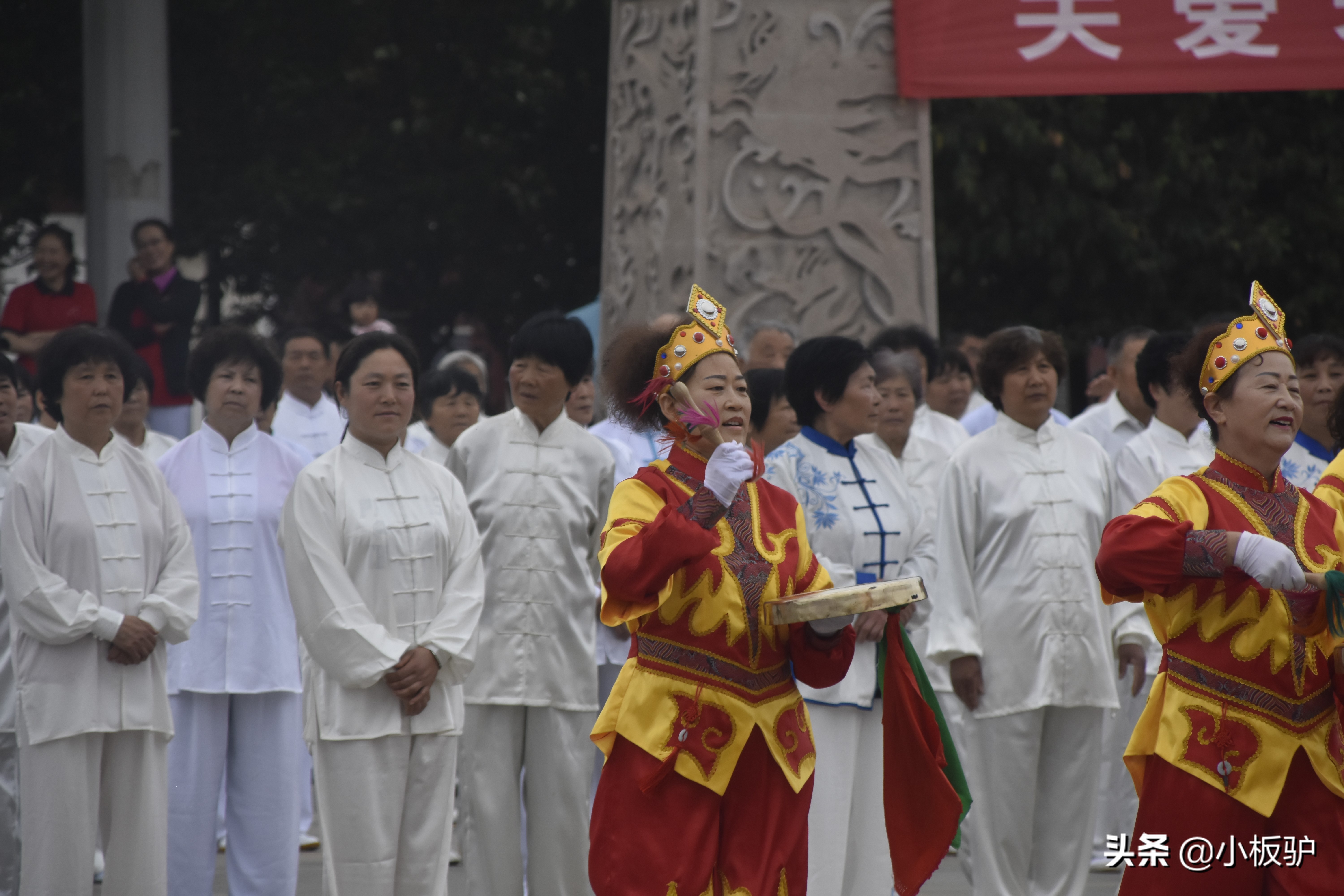 激情锣鼓表演,秧歌威风锣鼓表演完整版