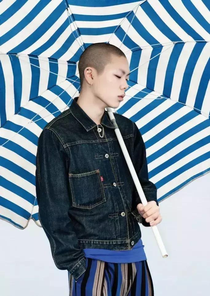 丑帅型男生网红,又高又帅的丑男