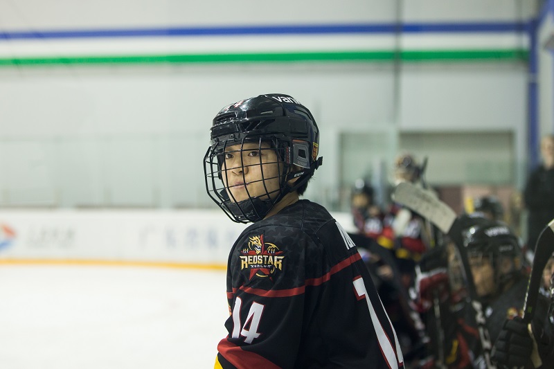 中国女子冰球队深圳队,中国女子冰球队获得首胜