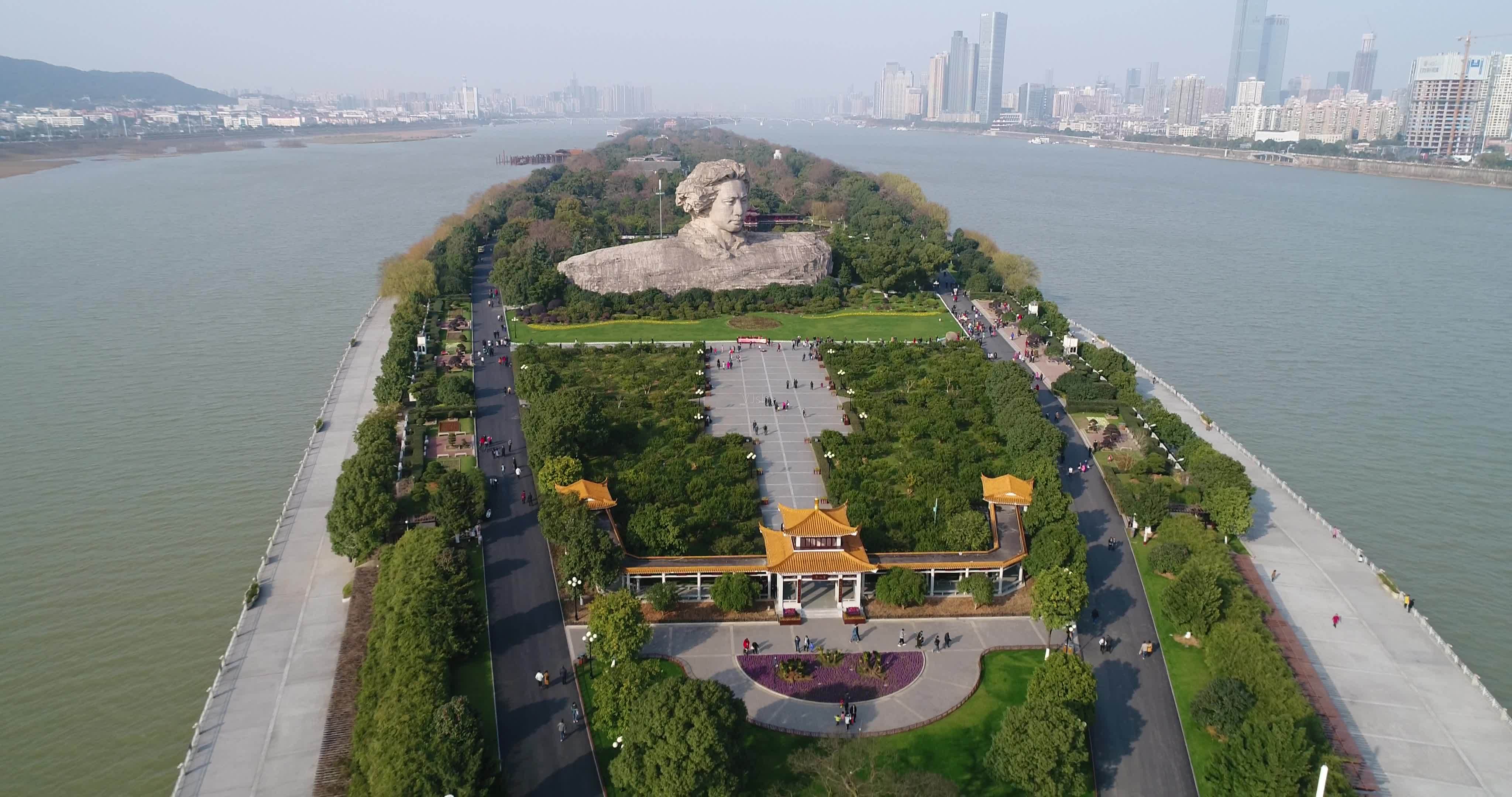 长沙烟花表演完整版,不一样的烟火长沙市