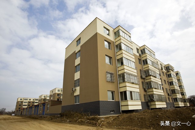 公爹来我家，房子住不开，那就换房吧