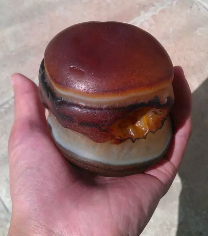 3颗玛瑙石180万，从不值钱的填仓料变成了如今动辄上万，啥来头？