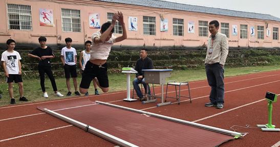 小米有品运动鞋真牛!一根头发就能拎起,仅89元,90后小伙:入坑