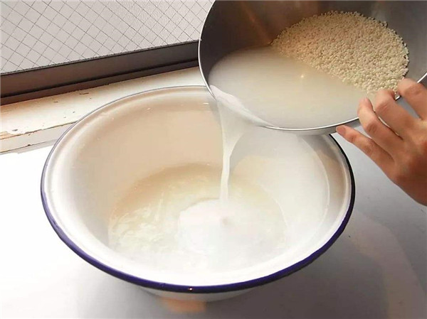 毛巾怎么洗都有一股酸臭味,毛巾用久了有滑滑的感觉