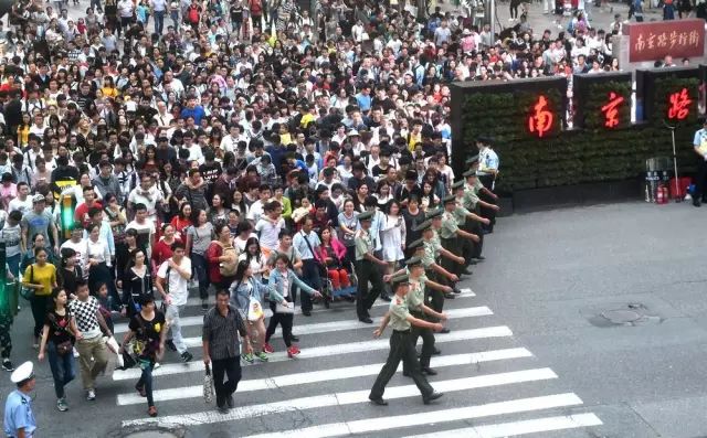 上海到底哪里好玩,上海到底好在哪里