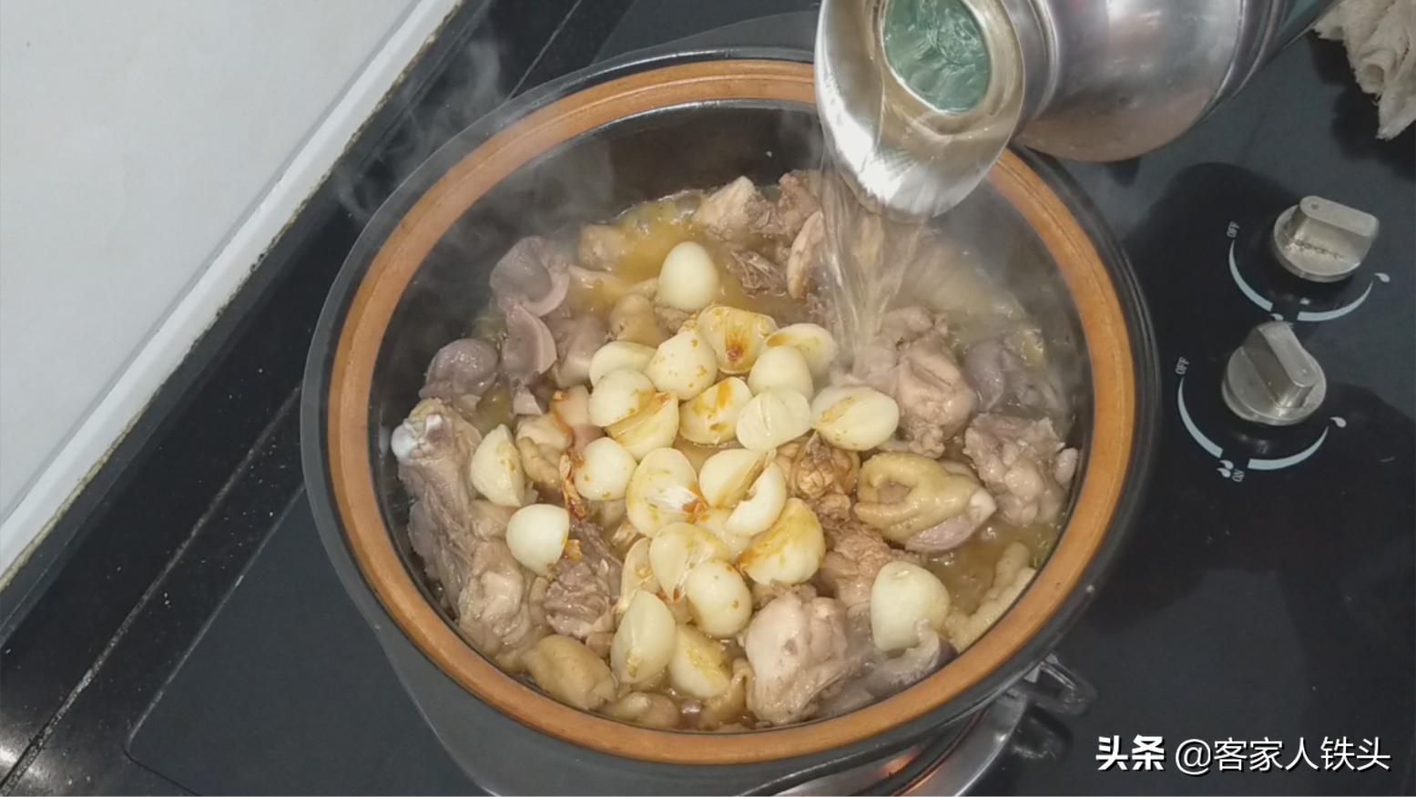 客家红葱头砂锅鸡的做法,客家砂锅鸡煲做法