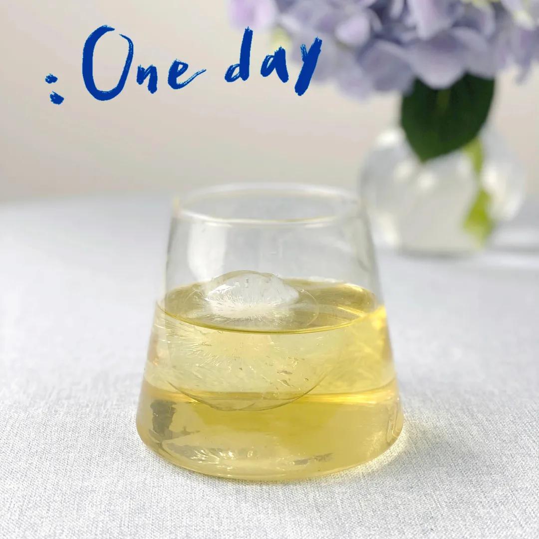 用白桃乌龙做水果茶,用白桃乌龙茶做饮品