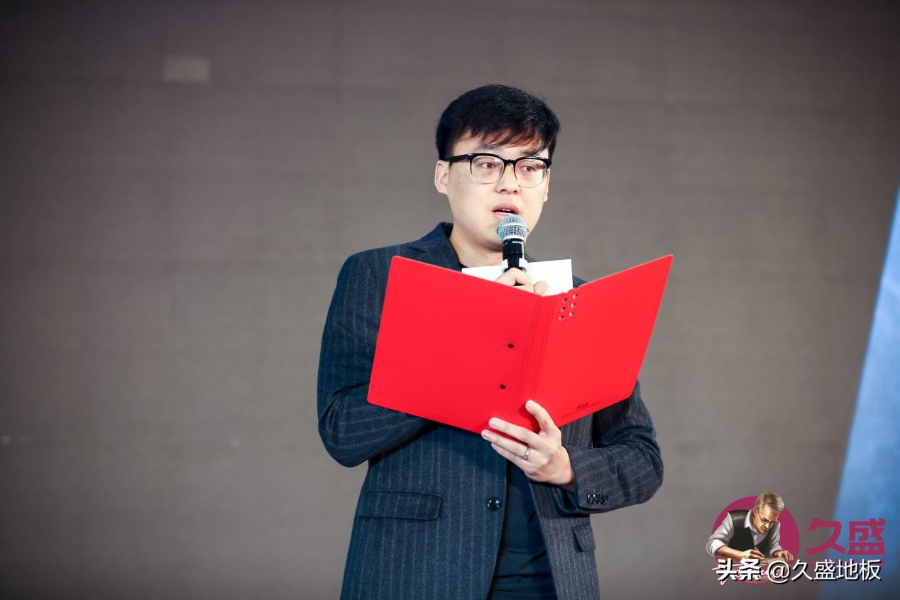 久盛实木地板连续几年全国第一,久盛全实木地暖地板价格一览表