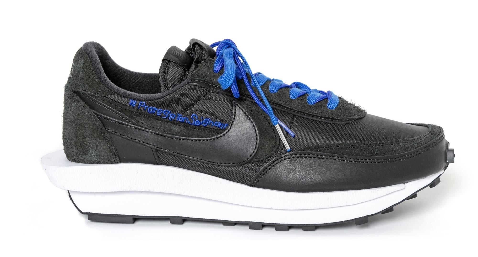 一双鞋能换北京二环一套房！这些「真天价鞋」你肯定没见过