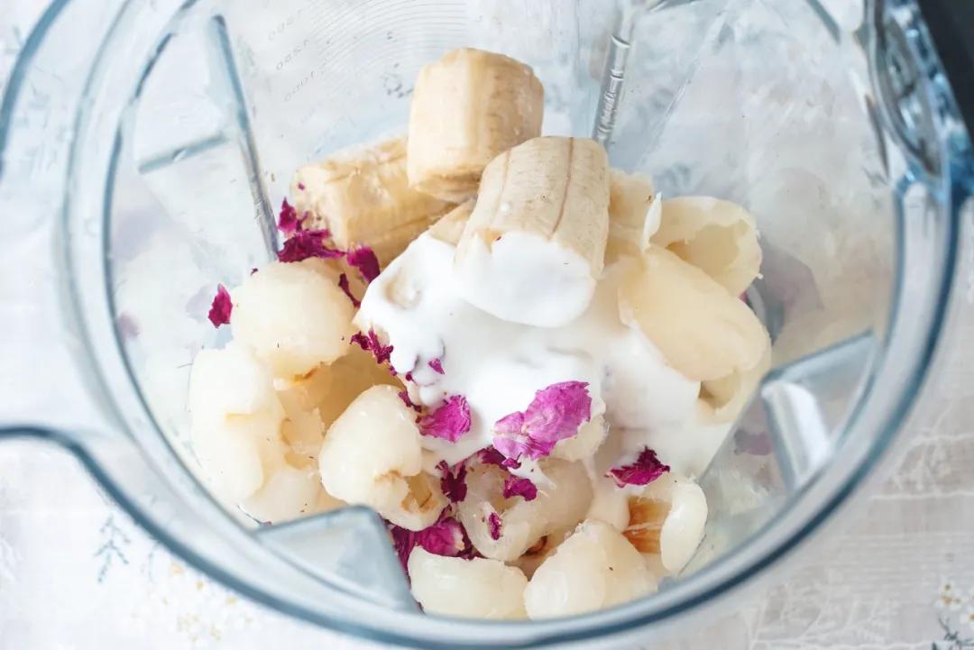 不加一滴水的鲜奶冰激凌,没有水果没有牛奶就能做的冰淇淋