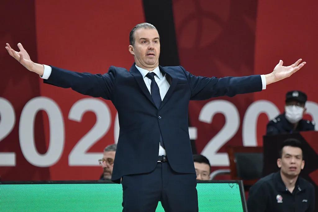 王骁辉绝杀广东,王骁辉打富兰克林