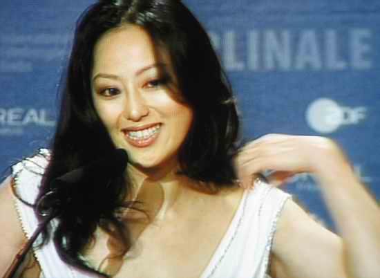 钟镇涛前妻章小蕙：她不是拜金女只是习惯了依靠。