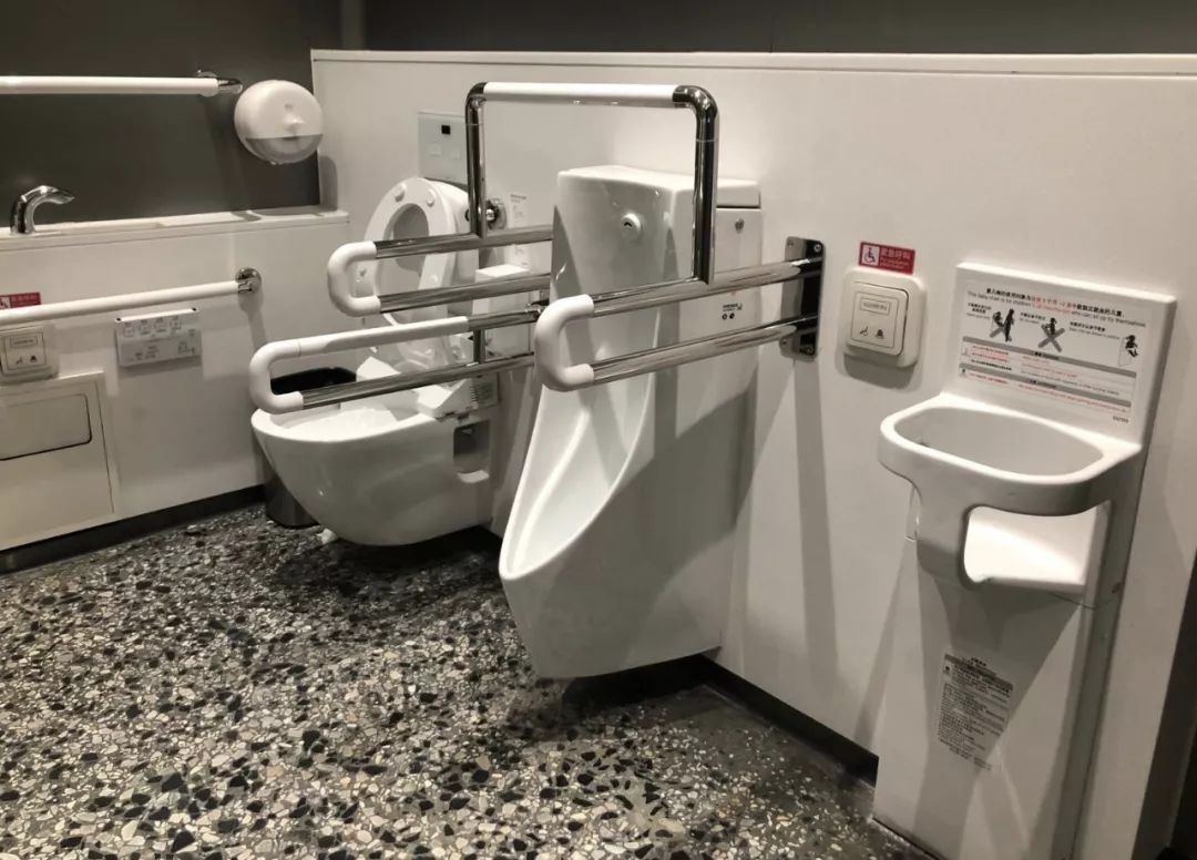 北京首都机场耗资多少钱,北京大兴机场耗资多少