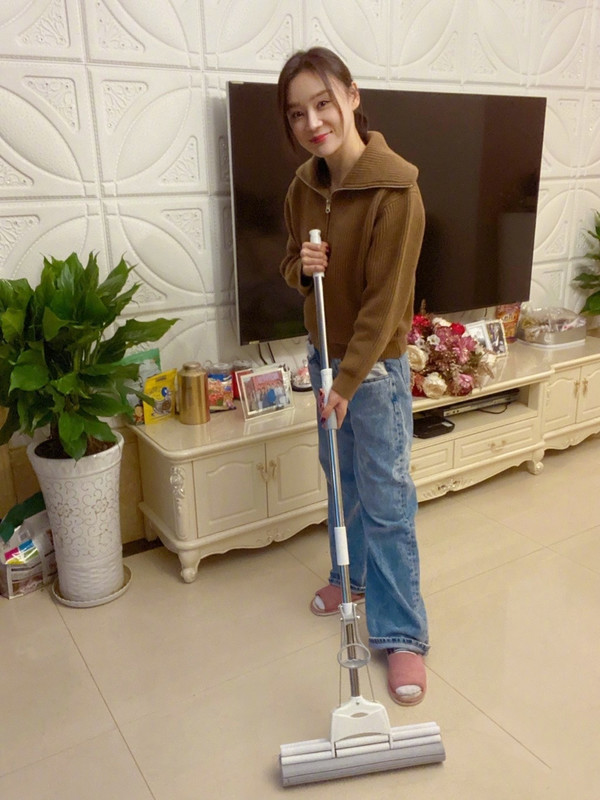 袁姗姗机场飞行夹克,袁姗姗牛仔夹克